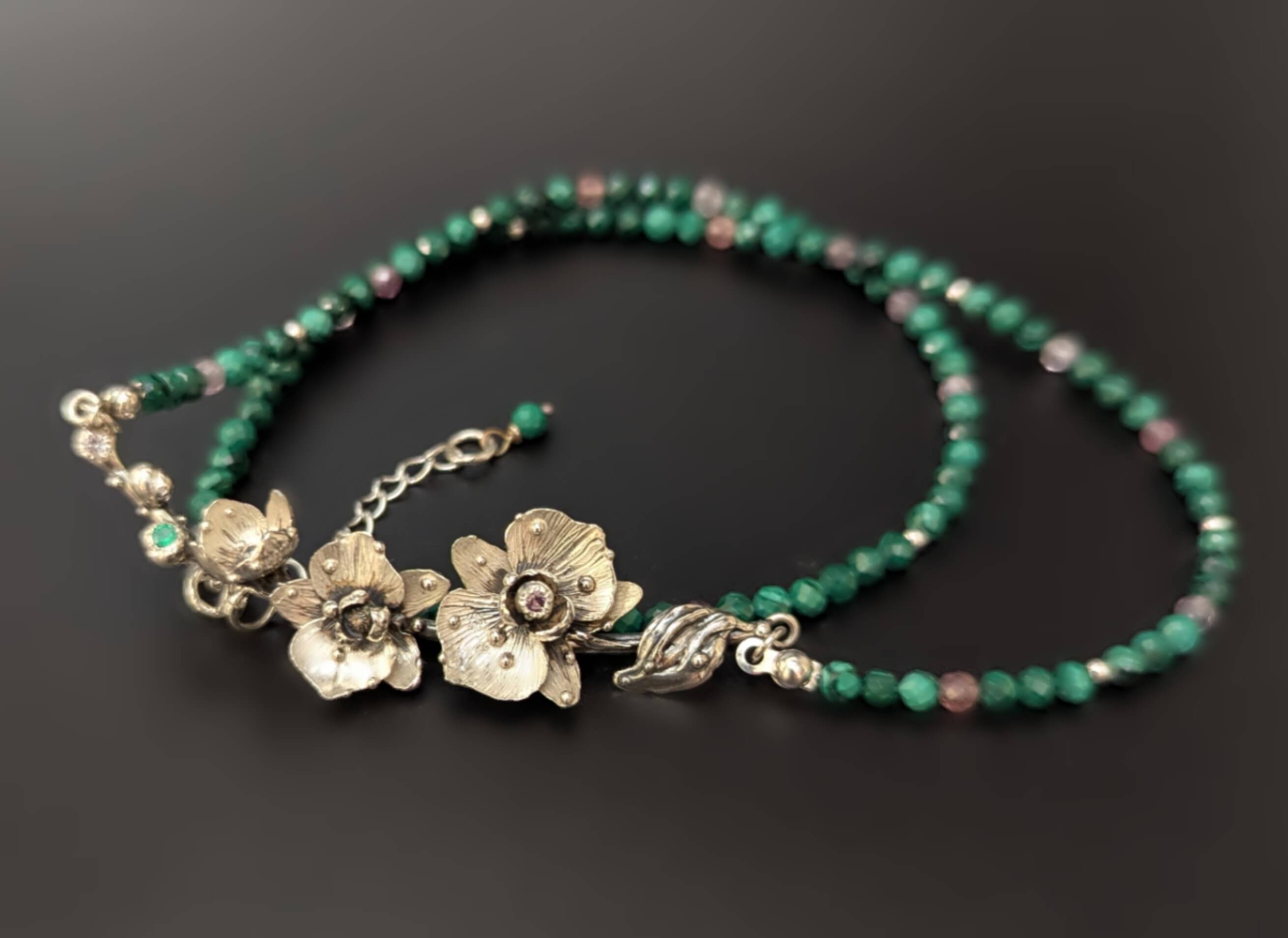 Vėrinys su malachitais "Orchidėjos vakaras"