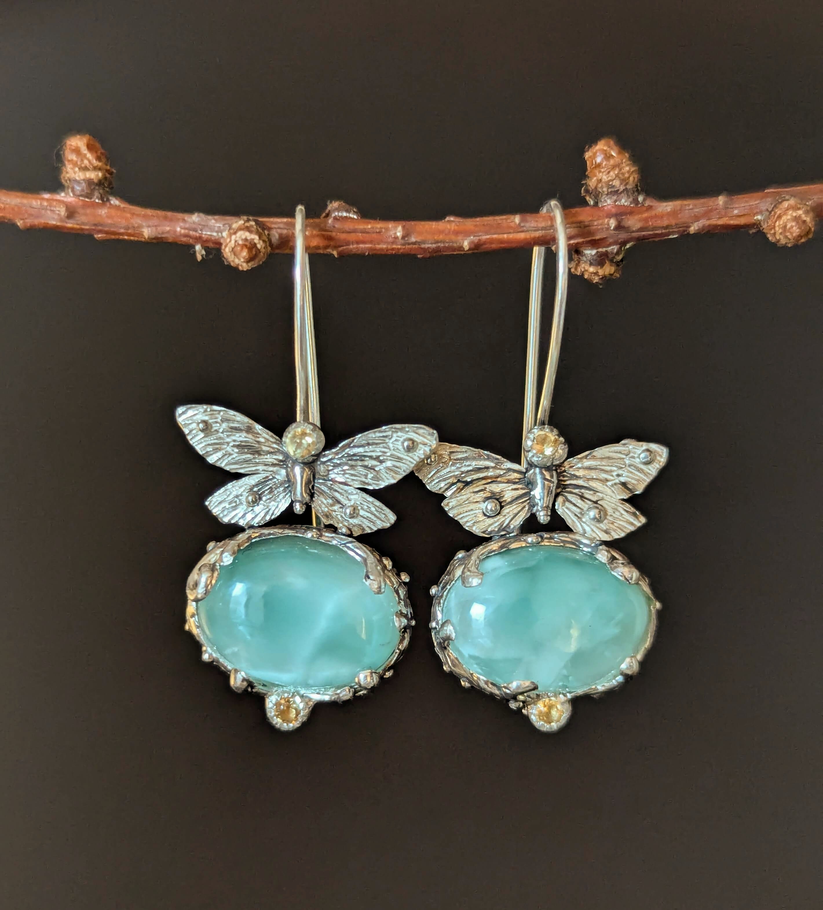 Auskarai su hemimorfitais "Dangaus paliesti"